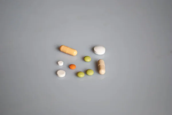 Tabletták Tabletták Fehér Alapon — Stock Fotó