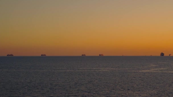 海洋荒野中的跨大西洋船只 — 图库视频影像