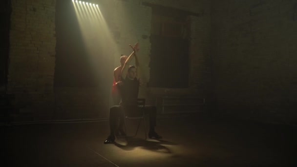 Ballroom Dancers Pair Abandoned Old Building Performs Passionate Tango Dance — Vídeo de stock