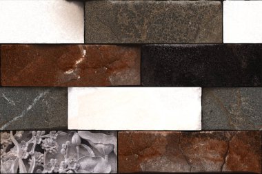 Banyo için renkli dijital duvar fayansları.