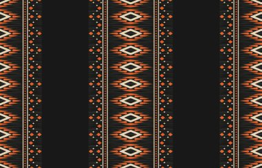 Aztek ve Navajo motiflerinin yer aldığı geometrik etnik Amerikan Yerli kabile desenleri kusursuz bir dekoratif doku oluşturur. Arkaplan, perde, halı, giysi, ambalaj için tasarım, Batik.