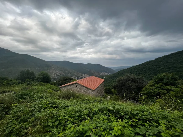 stock image Old monastery in Armenia Wahanawank