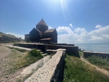 Ermenistan 'daki Sevan Gölü' ndeki Sevanavank Manastırı