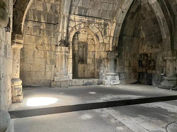 Ermenistan dağlarındaki Haghpat Manastırı