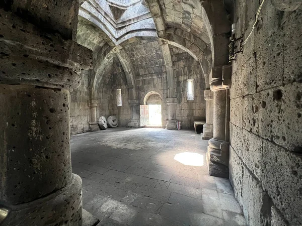 Ermenistan dağlarındaki Haghpat Manastırı
