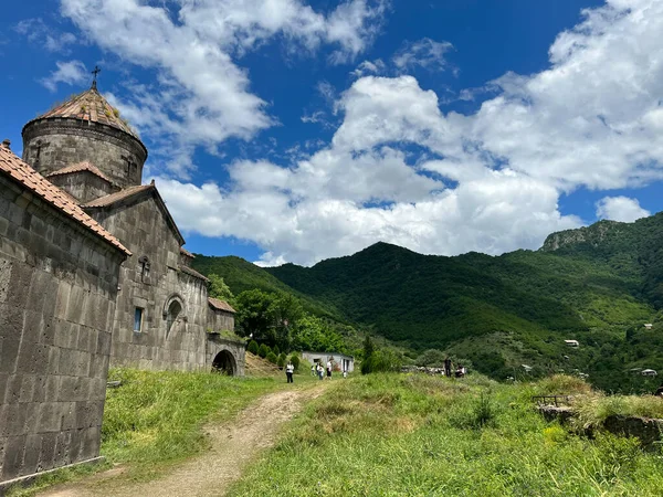 Ermenistan dağlarındaki Haghpat Manastırı