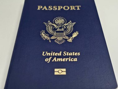 Amerikan Vatandaşlık Pasaportu Kimlik Belgesi. Çeşitli açılardan ve arkaplanlardan yüksek kaliteli fotoğraflar