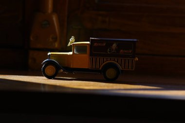 Oyuncak araba yakın çekim