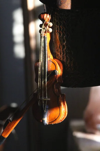 Violino Fundo Parede — Fotografia de Stock