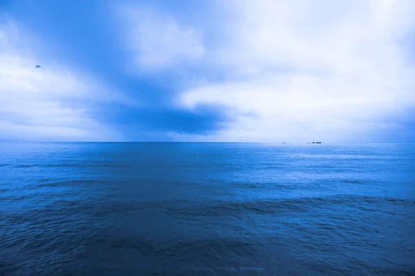 Όμορφη Θέα Της Ήρεμης Θάλασσας Φυσικό Υπόβαθρο — Φωτογραφία Αρχείου