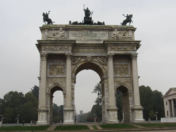 Arco Paz Está Localizado Centro Praça Sempione Milão Itália — Fotografia de Stock