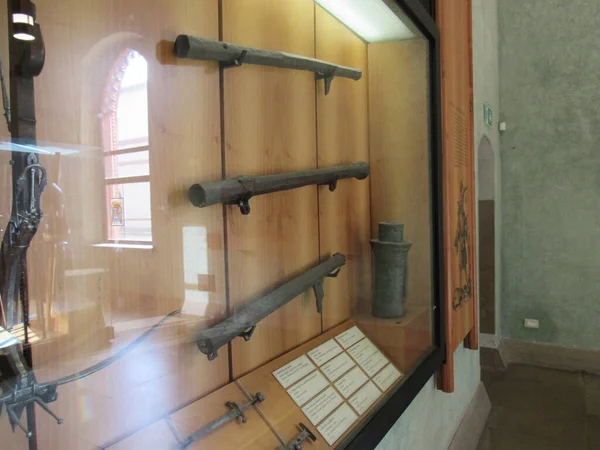 Armas Armaduras Medievales Exhibición Museo Del Castillo Sforzesco Milán Italia —  Fotos de Stock
