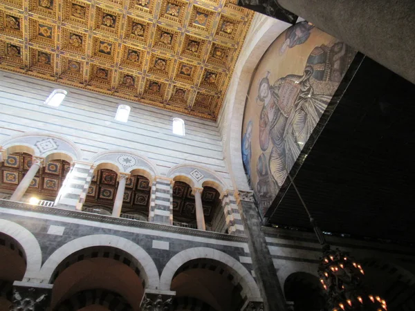 Wnętrze Katedry Marii Assunty Kościół Jest Prawdziwym Arcydziełem Świadczy Prestiżu — Zdjęcie stockowe
