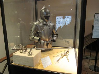 San Angelo Kalesi 'nin içindeki silah müzesi. Roma, İtalya.