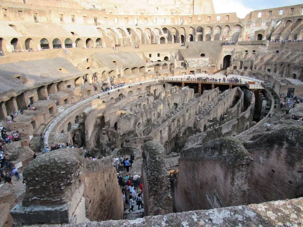 Interiér Kolosea Řím Itálie — Stock fotografie