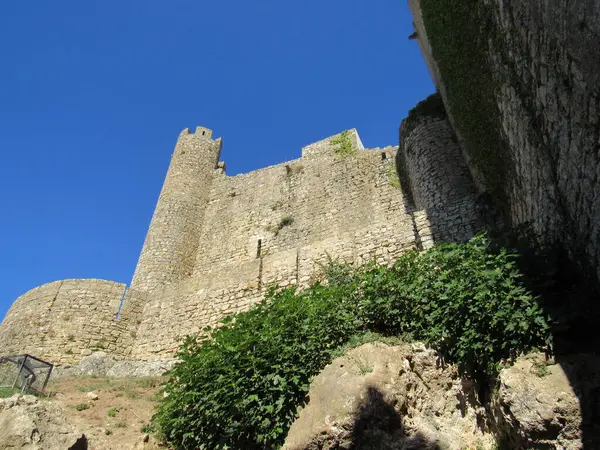 Portekiz 'deki eski Obidos şehrinin manzarası.