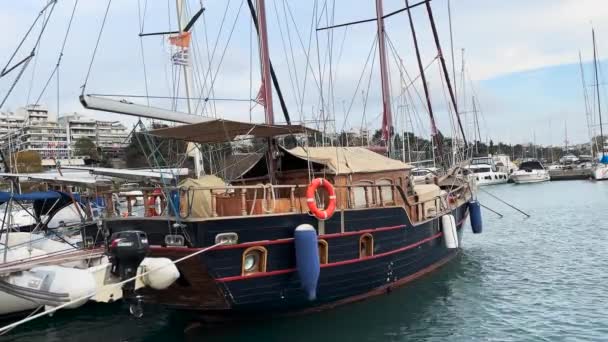 Medium Sized Old Wooden Fishing Boat Anchored Harbor — Stockvideo