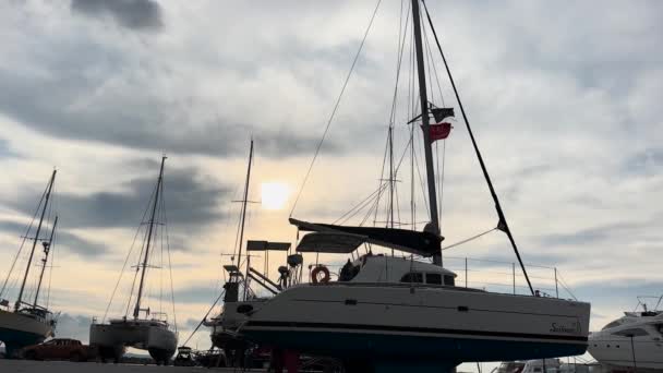 Sailboat Out Water Getting Repaired — Αρχείο Βίντεο