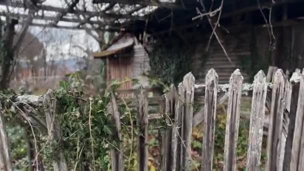 Spooky Abandoned Wooden Shack — Wideo stockowe