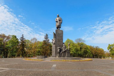 Ukrayna 'nın başkenti Kharkiv' de Taras Shevchenko anıtı