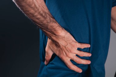 İnsan acıdan uzak durur Tıbbi konsept