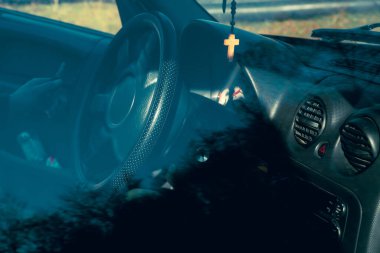 Direksiyon ve araba içi