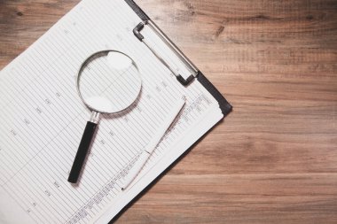 ofis işi, ofis malzemeleri ve kalem konsepti