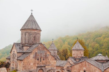 Antik manastır şehrinde eski bir kilise