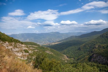 Dağların güzel manzarası