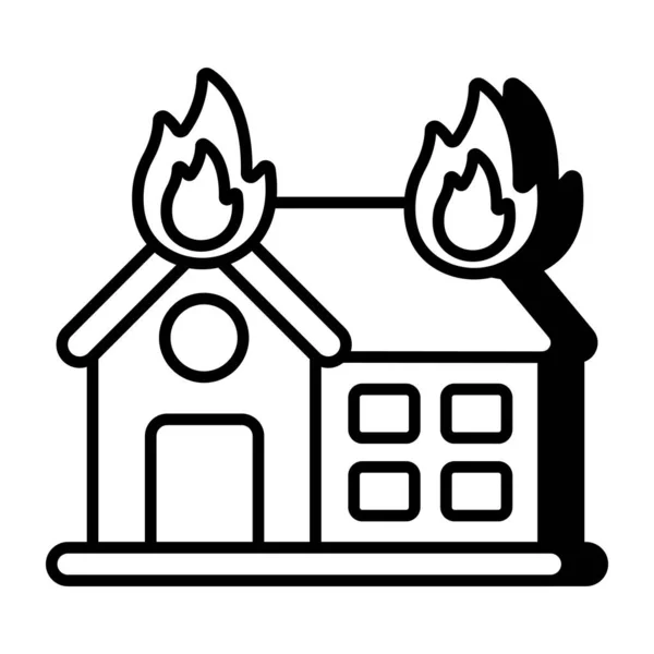 家の火災 フラットアイコンのベクトルデザイン — ストックベクタ