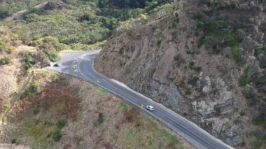 Great Ocean Road Scenic Highway Drone Görüntüsü Güney Set Resifi yakınlarındaki Victoria Avustralya 'da çekildi.