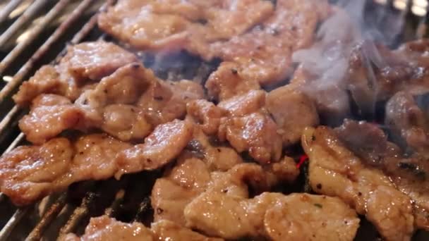 Bistec Wagyu Parrilla Carbón Barbacoa Coreana Ahumado Ahumado Delicioso Jugoso — Vídeo de stock