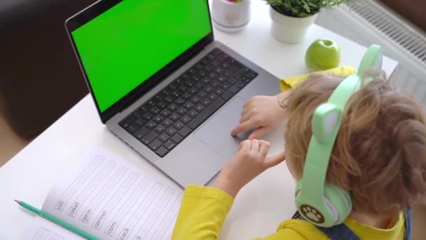 Schoolboy Child Hands Typing Keyboard Using Touchscreen Laptop Online Educational — Vídeo de Stock