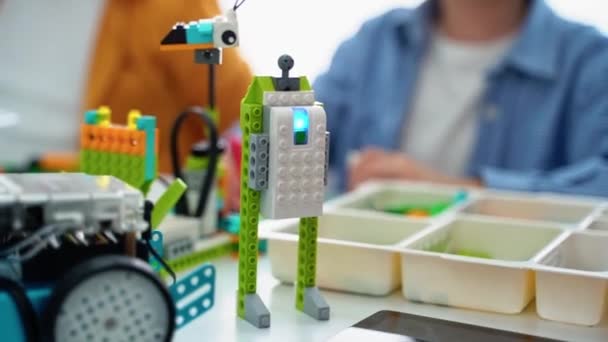 Robotics Programming Class Children Construct Code Robot Stem Education Using — Stock Video
