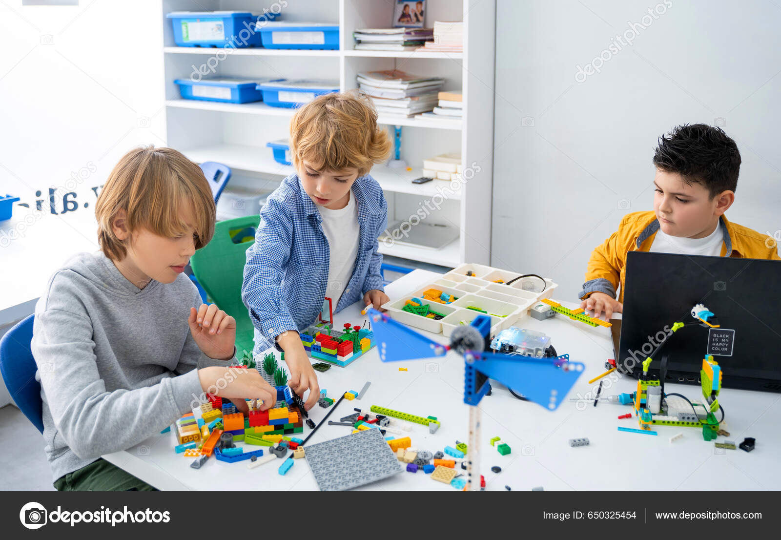Robotics Programming Class Children Construct Code Robot Stem Education ...