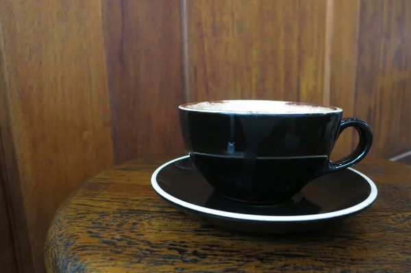 Kaffee Schwarzer Tasse Auf Holztisch Café — Stockfoto