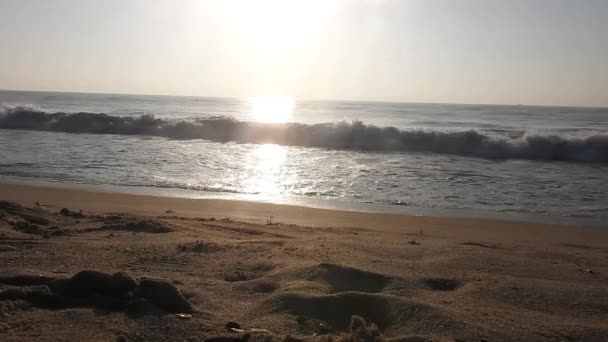 Gyönyörű Napfelkelte Horizon Sunrise Strandján Óceán Arany Nap Emelkedik Fényes — Stock videók