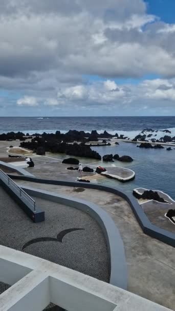 Espectacular Piscina Natural Porto Moniz Madeira — Vídeos de Stock