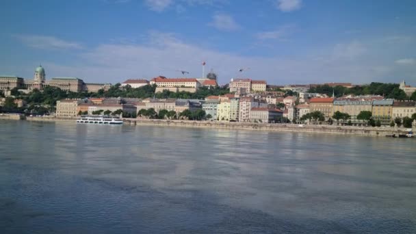Budapest Panorama Château Royal Depuis Danube — Video