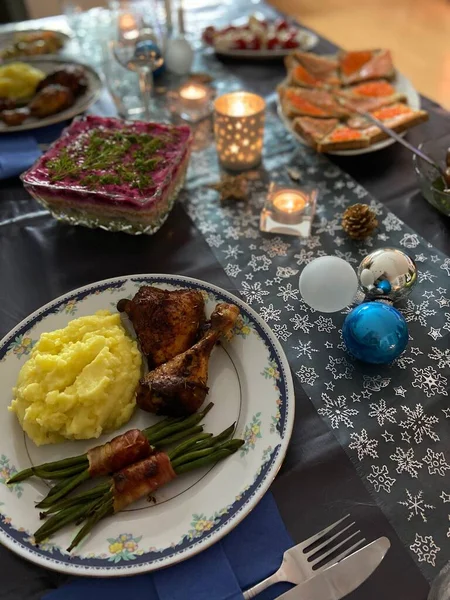 Lezzetli ve sağlıklı bir yemeğin seçici odak noktası.