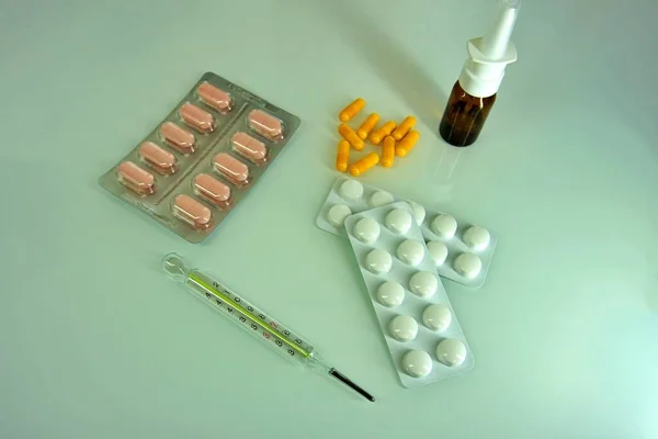 blister pack pill with thermometer