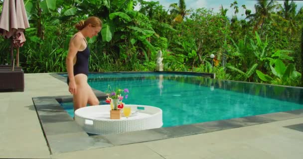 Happy Travel Woman Relax Tropical Island Bali Enjoy Vacation Drinking — Stock Video
