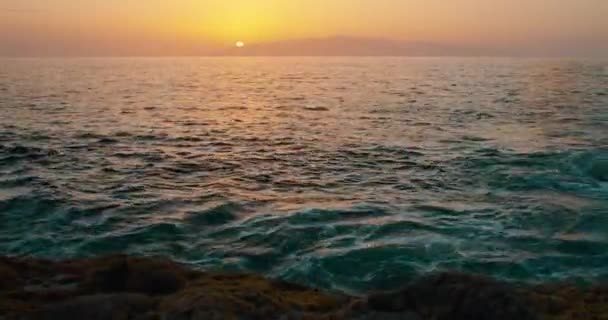 Golden Sunset Island Gomera Ocean Water View Sun Setting Reflection — Stockvideo