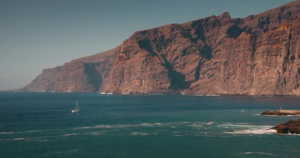 Kliffen Uitzicht Oceaan Kustlijn Acantilados Los Gigantes Tenerife Canarische Eilanden — Stockvideo