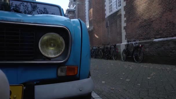 Голубая Фара Машины Высококачественные Кадры — стоковое видео