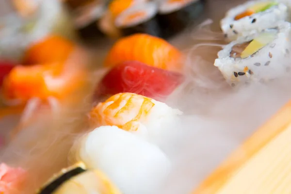 Set Sushi Variety Makis Nigiris Sashimi Fine Fish Salmon Tuna — Φωτογραφία Αρχείου