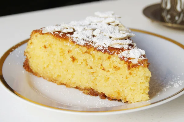 Delicious Sponge Cake Almonds Sugar — Fotografie, imagine de stoc