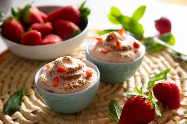 Strawberry Mousse Dessert French Origin Whose Base Egg White Mounted — Stock Photo, Image