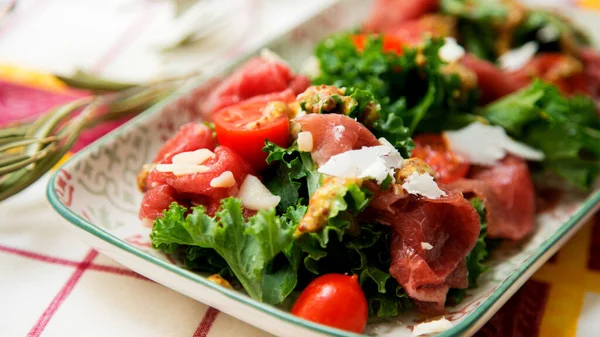 Kale Salad Beef Carpaccio Cheese — Stock Photo, Image