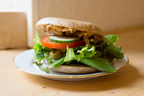Delicious Vegan Sandwich Bagel Bread Bagel Bread Traditionally Made Wheat — Stock Photo, Image